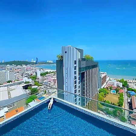 Central Pattaya Fully Equipped Condo Next To Beach Exterior photo