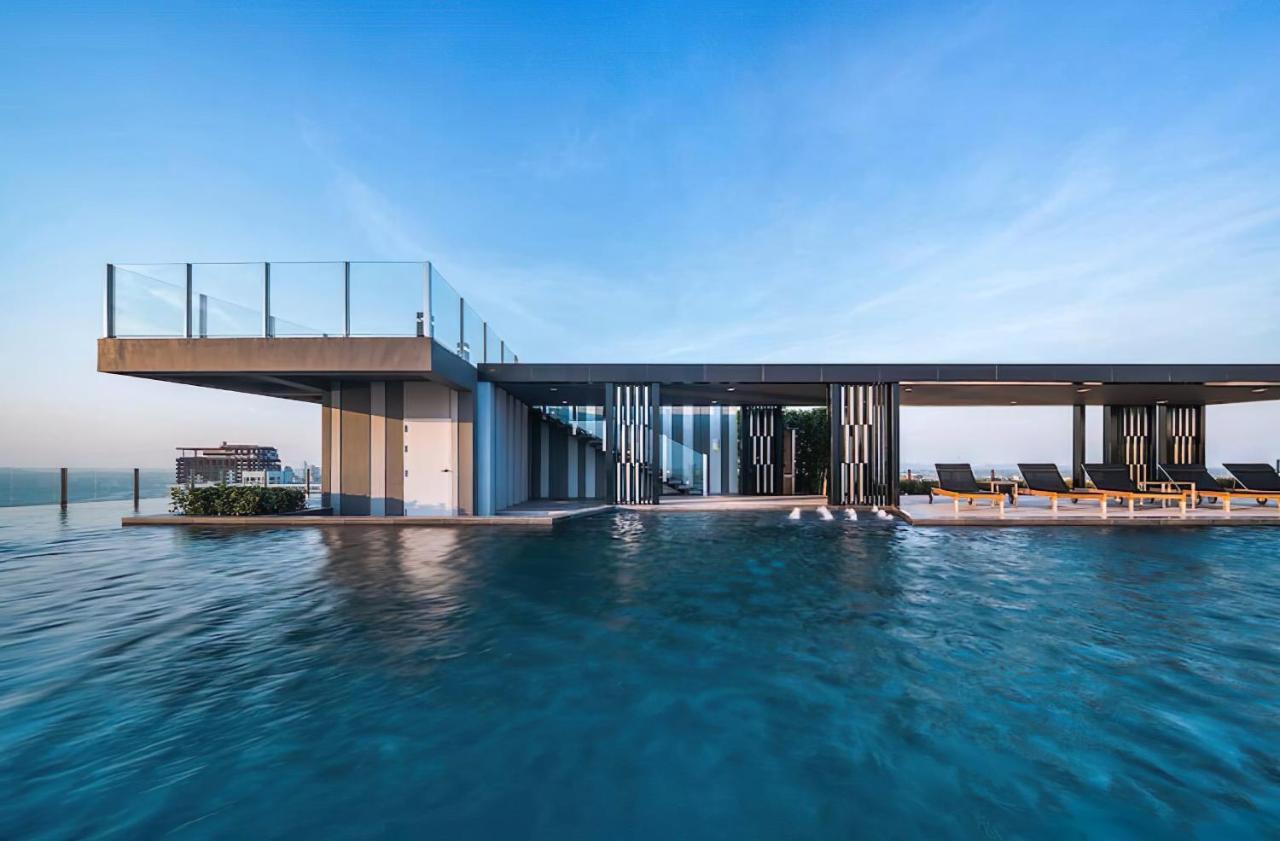 Central Pattaya Fully Equipped Condo Next To Beach Exterior photo