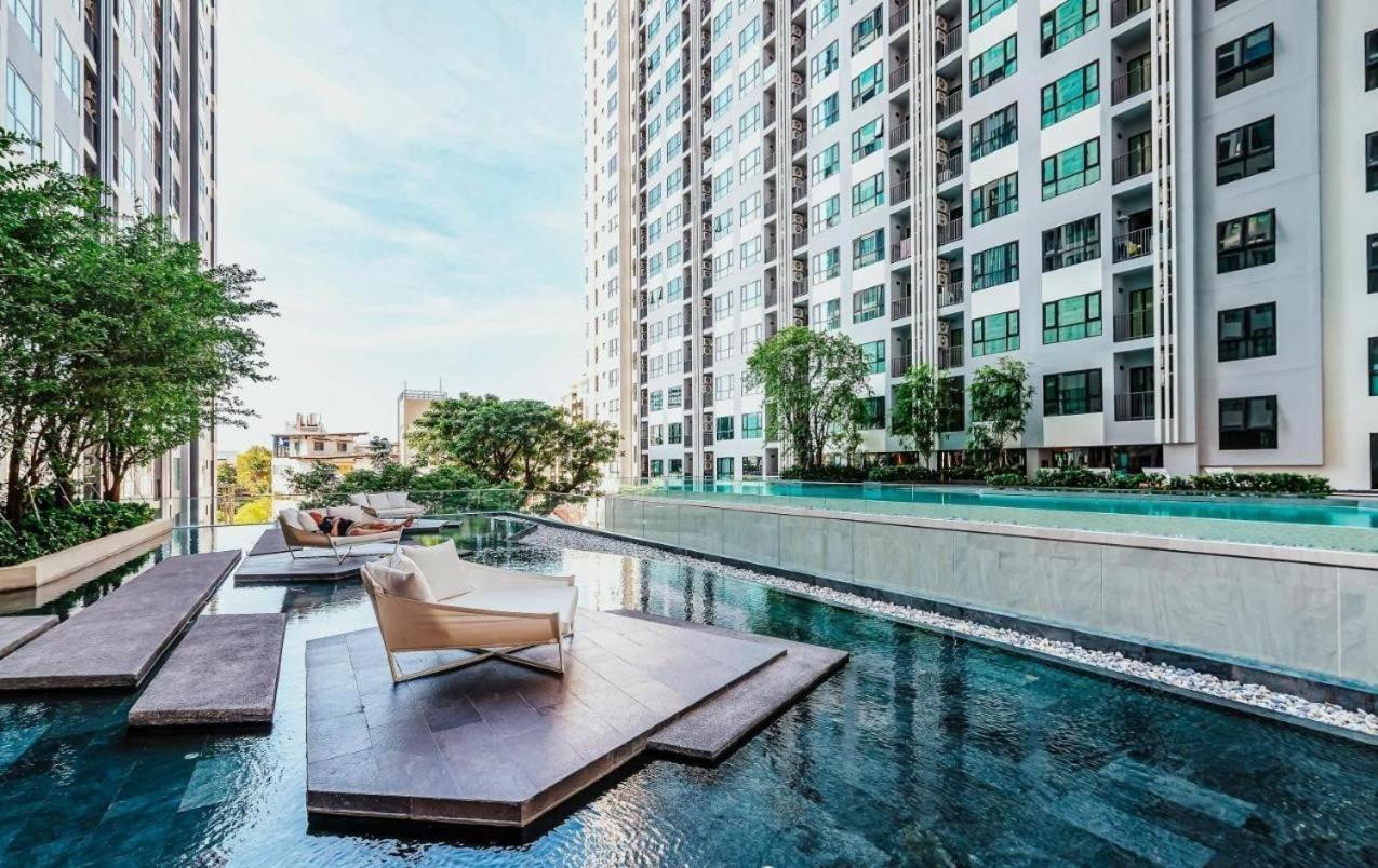 Central Pattaya Fully Equipped Condo Next To Beach Exterior photo